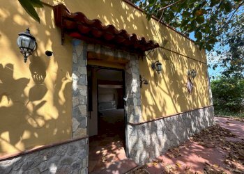 Casa all\'aperto - Villa Via Zara
 
38, Termini Imerese - foto 1