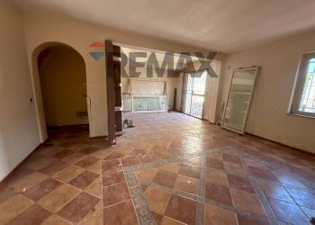 Stanza vuota - Villa Via Zara
 
38, Termini Imerese - foto 11