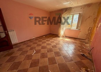 Stanza vuota - Villa Via Zara
 
38, Termini Imerese - foto 14
