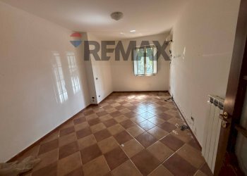 Stanza vuota - Villa Via Zara
 
38, Termini Imerese - foto 25