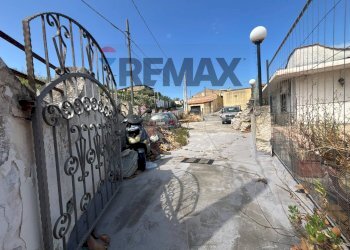 Edificio all\'aperto - Villa Via Zara
 
38, Termini Imerese - foto 33