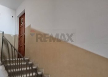 Scale - Three-room apartment Via Passarello
 
23, Catania - photo 4