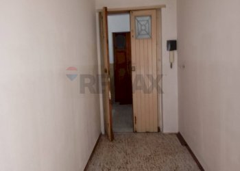Hall / corridoio - Three-room apartment Via Passarello
 
23, Catania - photo 14