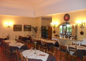 Sala da pranzo - Locale Commerciale Strada Statale 114 Km113
snc, Catania - foto 6