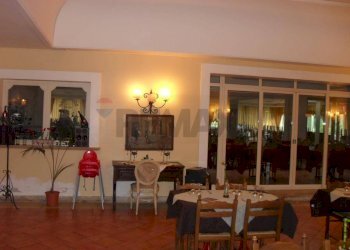 Sala da pranzo - Locale Commerciale Strada Statale 114 Km113
snc, Catania - foto 8