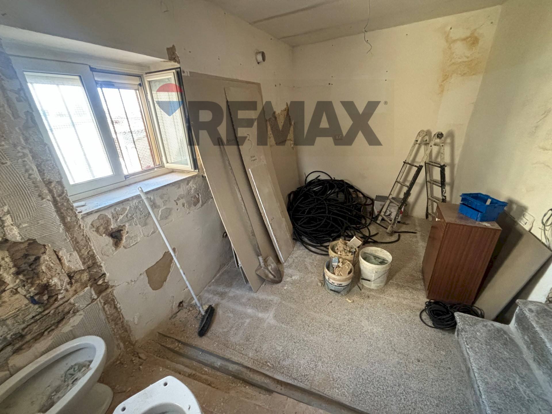 Bagno - Two-room apartment Via Amore
 
snc, Caltagirone - photo 3