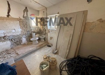 Bagno - Two-room apartment Via Amore
 
snc, Caltagirone - photo 4