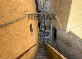 Scale - Two-room apartment Via Amore
 
snc, Caltagirone - photo 11