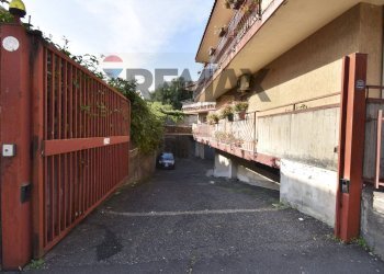 Edificio all\'aperto - Quadrilocale Via Provinciale Per Riposto
 
13, Acireale - foto 47