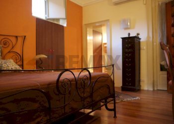 Camera / camera da letto - Three-room apartment Via Pacini
 
47, Catania - photo 10