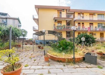 Edificio all\'aperto - Appartamento Via Nizzeti
 
66, Tremestieri Etneo - foto 22