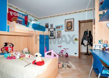 Foto 33 - Villa Via Duccio Galimberti
 
111, Santa Venerina - photo 33