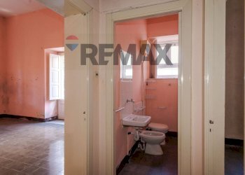 Bagno - Villa Via Francesco Crispi
 
50, Trecastagni - photo 25