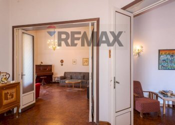 Hall / corridoio - Villa Via Francesco Crispi
 
50, Trecastagni - photo 35