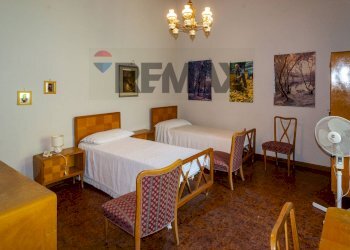 Camera / camera da letto - Villa Via Francesco Crispi
 
50, Trecastagni - photo 51