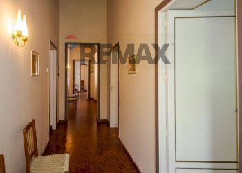 Hall / corridoio - Villa Via Francesco Crispi
 
50, Trecastagni - photo 52