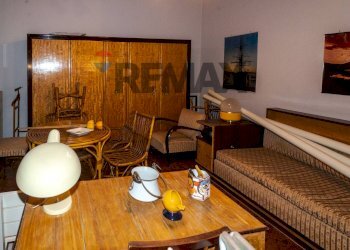 Sala da pranzo - Villa Via Francesco Crispi
 
50, Trecastagni - photo 57