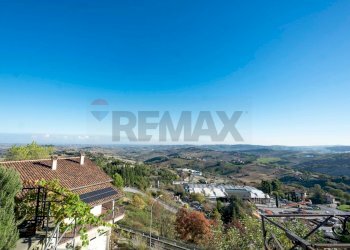 Edificio all\'aperto - Independent house Via Monaci Silvestrini
 
21, Arcevia - photo 20