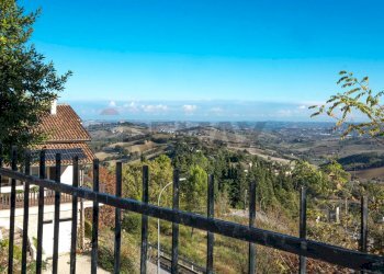 Vista delle montagne - Independent house Via Monaci Silvestrini
 
21, Arcevia - photo 21