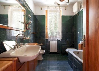 Bagno - Independent house Via Monaci Silvestrini
 
21, Arcevia - photo 37