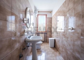 Bagno - Independent house Via Monaci Silvestrini
 
21, Arcevia - photo 41