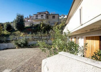 Giardino - Independent house Via Monaci Silvestrini
 
21, Arcevia - photo 52