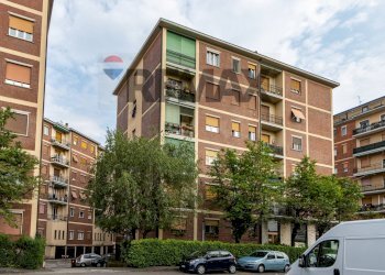 Edificio all\'aperto - Three-room apartment VIA PASCOLI
 
4, Carnate - photo 36