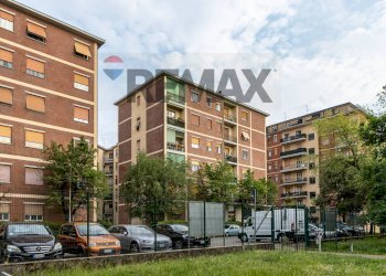 Edificio all\'aperto - Three-room apartment VIA PASCOLI
 
4, Carnate - photo 37