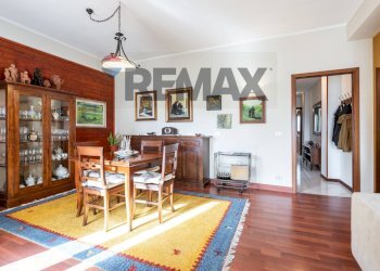 Sala da pranzo - Four-room apartment Via Torricelli
 
6, Mascalucia - photo 3