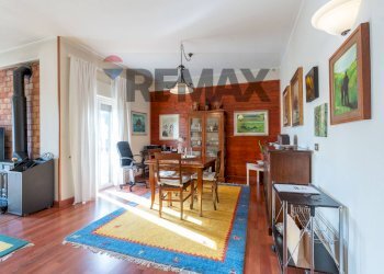 Sala da pranzo - Four-room apartment Via Torricelli
 
6, Mascalucia - photo 6