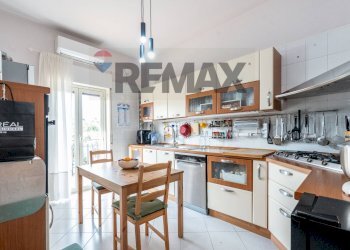 Cucina - Four-room apartment Via Torricelli
 
6, Mascalucia - photo 28
