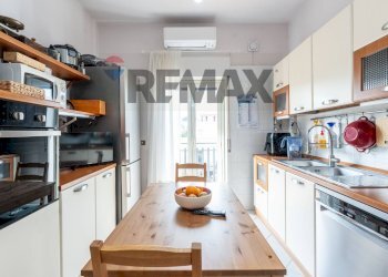 Cucina - Four-room apartment Via Torricelli
 
6, Mascalucia - photo 29