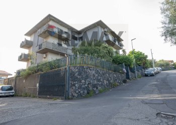 Edificio all\'aperto - Four-room apartment Via Torricelli
 
6, Mascalucia - photo 37