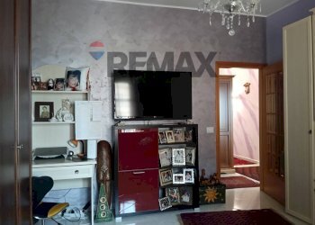 Soggiorno - Trilocale Via Gaetano Donizzetti
 
8, Enna - foto 9