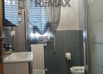 Bagno - Trilocale Via Gaetano Donizzetti
 
8, Enna - foto 14