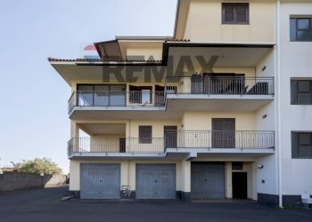 Edificio all\'aperto - Quadrilocale Via Barcellona
 
30/A, Acireale - foto 3