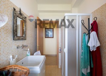 Bagno - Quadrilocale Via Barcellona
 
30/A, Acireale - foto 19