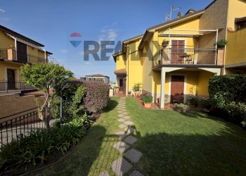 Casa all\'aperto - Terraced Villa Via Maria Grazia Cutuli
 
15, Viagrande - photo 1