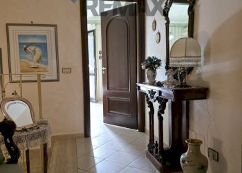 Hall / corridoio - Terraced Villa Via Maria Grazia Cutuli
 
15, Viagrande - photo 22