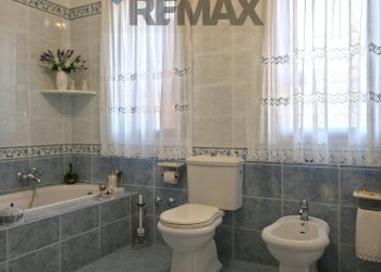 Bagno - Terraced Villa Via Maria Grazia Cutuli
 
15, Viagrande - photo 42