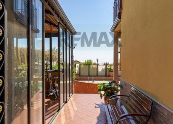 Terrazza - Villa a Schiera Via Maria Grazia Cutuli
 
15, Viagrande - foto 5