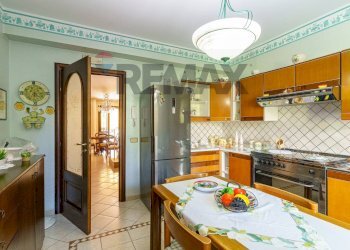 Cucina - Villa a Schiera Via Maria Grazia Cutuli
 
15, Viagrande - foto 23