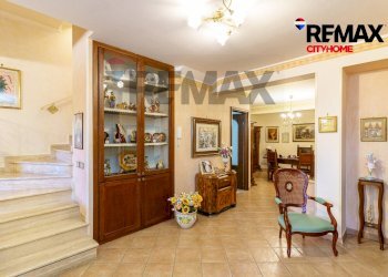 Soggiorno - Villa a Schiera Via Maria Grazia Cutuli
 
15, Viagrande - foto 53