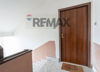 Scale - Four-room apartment Viale Principe Umberto
 
152, Caltagirone - photo 20