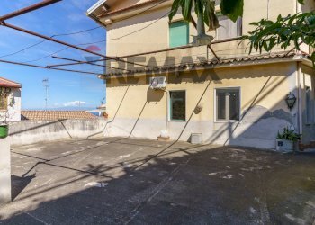 Terrazza - Villa via Porta Pasquale
 
57, Taormina - photo 12