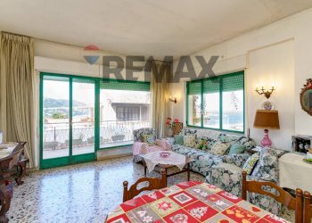 Sala da pranzo - Villa via Porta Pasquale
 
57, Taormina - photo 17