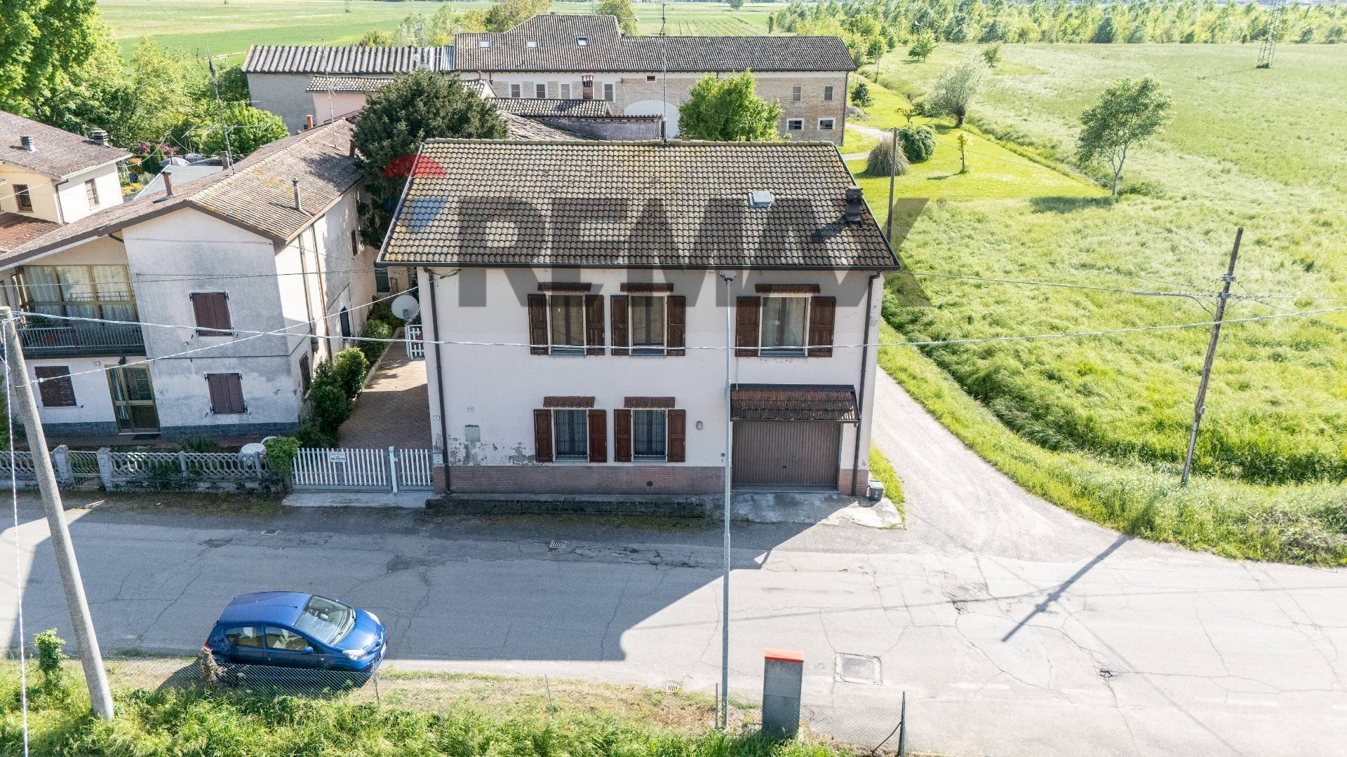 Casa all\'aperto - Casa indipendente VIA CORNEDOLE
 
89, Castelnovo di Sotto - foto 1