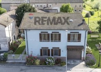 Casa all\'aperto - Casa indipendente VIA CORNEDOLE
 
89, Castelnovo di Sotto - foto 5