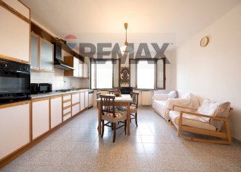 Cucina - Casa indipendente VIA CORNEDOLE
 
89, Castelnovo di Sotto - foto 13