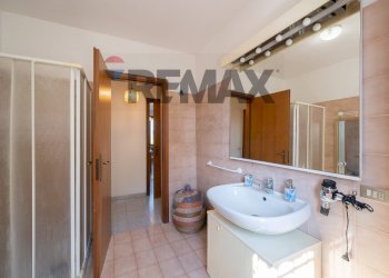Bagno - Casa indipendente VIA CORNEDOLE
 
89, Castelnovo di Sotto - foto 16